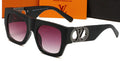 Model 3032 Fashion Sunglasses with UV Protection (One Piece)