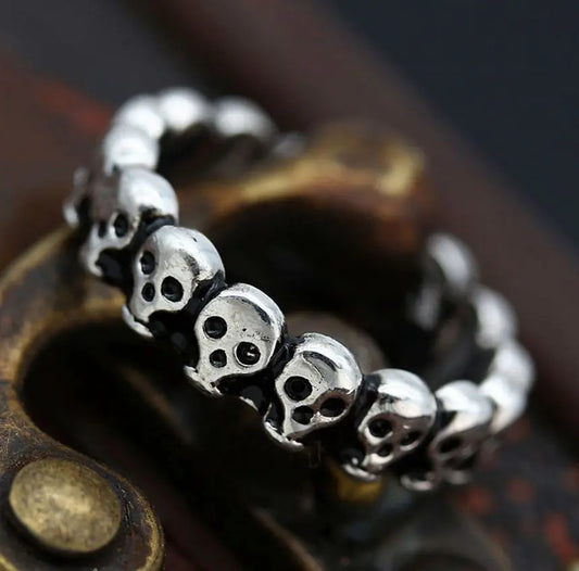 Retro Skull Closed Rings for Men and Women